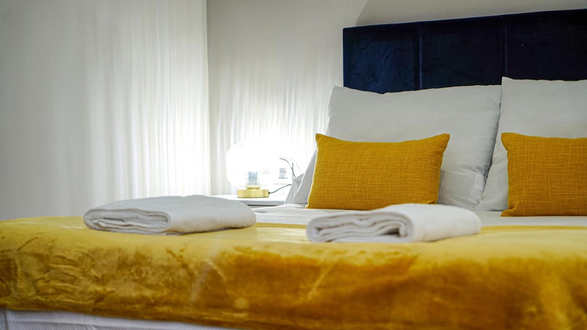 Apartamentos Puente Romano Suites Μέριδα Εξωτερικό φωτογραφία