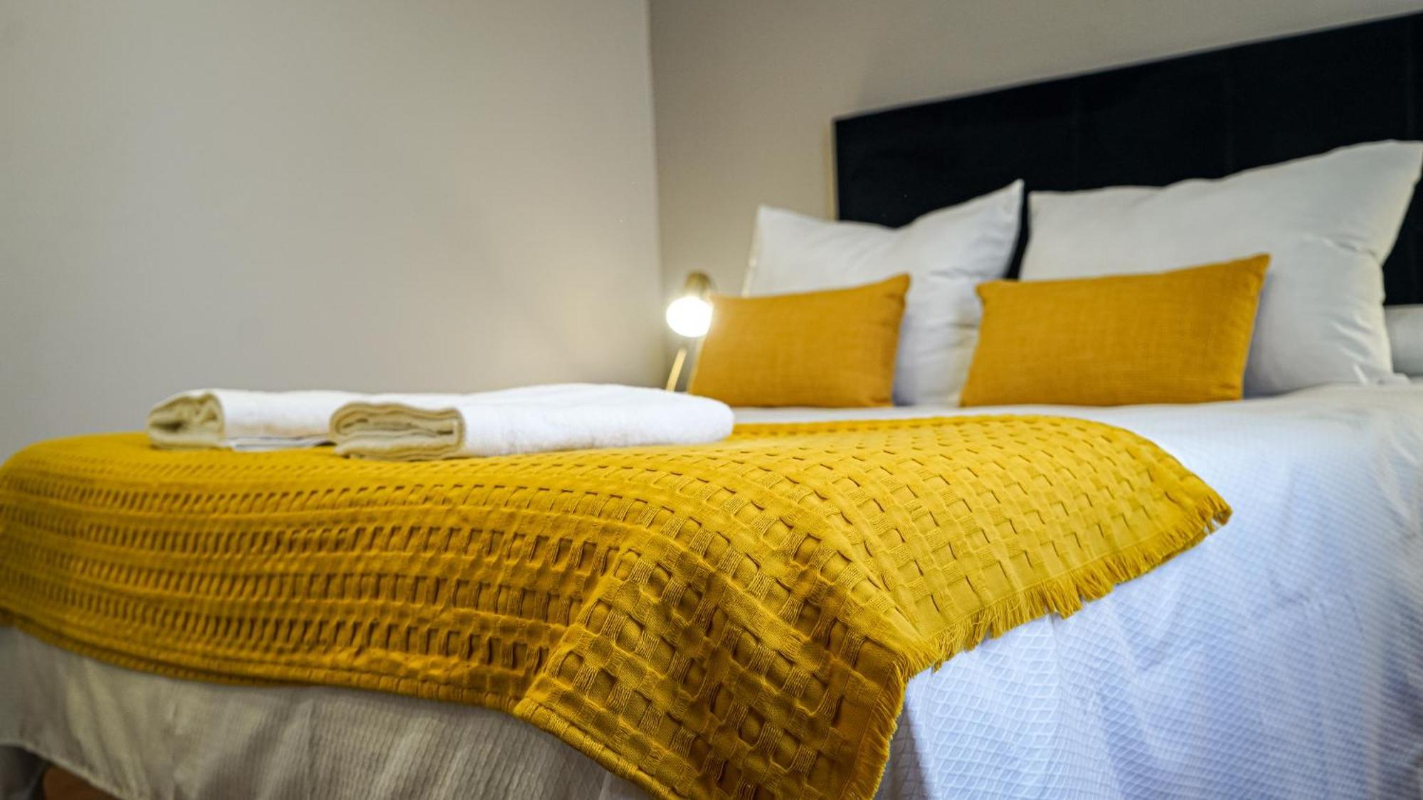 Apartamentos Puente Romano Suites Μέριδα Εξωτερικό φωτογραφία